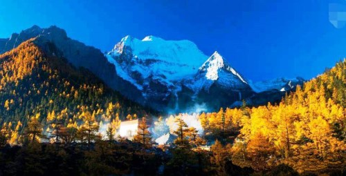 冷嘎措在哪里？冷嘎措旅行社發團嗎，去冷嘎措多少錢？